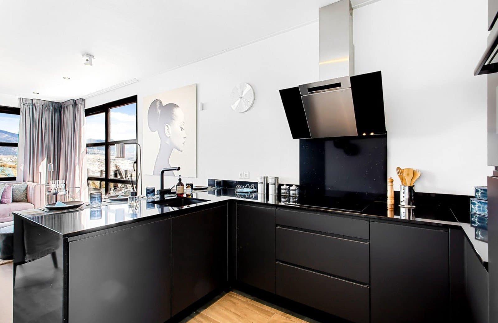 2 slaapkamer Appartement te koop in Marbella met zwembad garage - € 254.000 (Ref: 9554215)