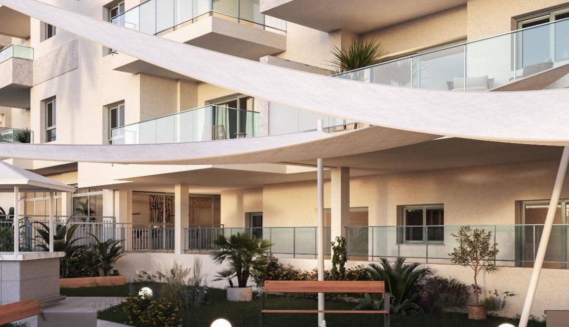Apartamento de 3 habitaciones en Marbella en venta con piscina garaje - 323.000 € (Ref: 9554243)