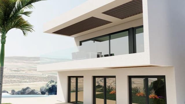 3 soveværelse Villa til salg i Marbella med swimmingpool garage - € 650.000 (Ref: 9554247)