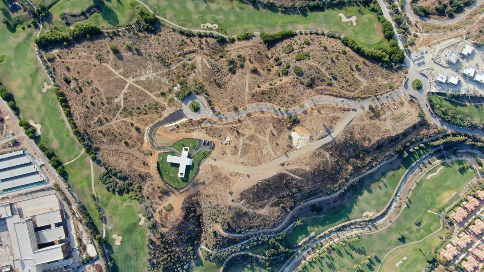 4 slaapkamer Villa te koop in Marbella met zwembad garage - € 1.230.000 (Ref: 9555518)