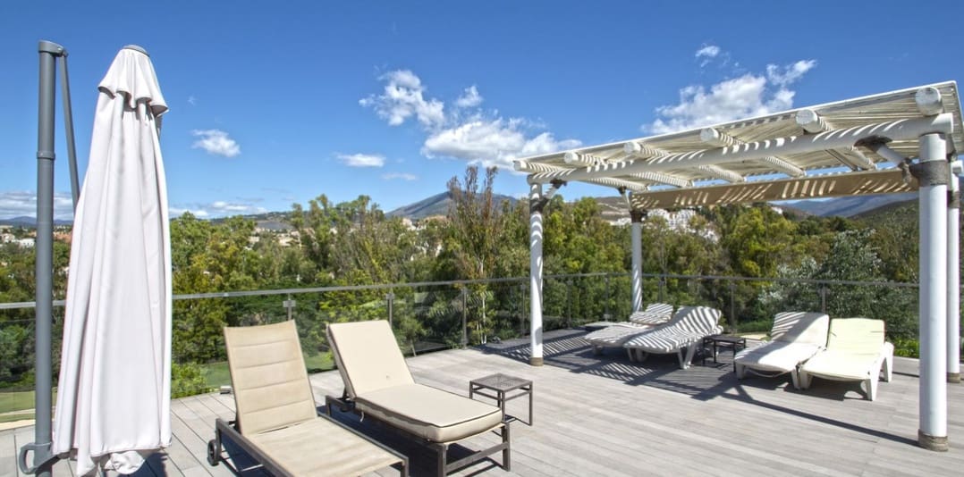 Chalet de 5 habitaciones en Marbella en venta con piscina garaje - 3.500.000 € (Ref: 9561577)