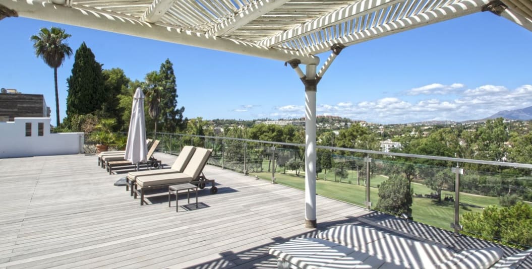 Chalet de 5 habitaciones en Marbella en venta con piscina garaje - 3.500.000 € (Ref: 9561577)