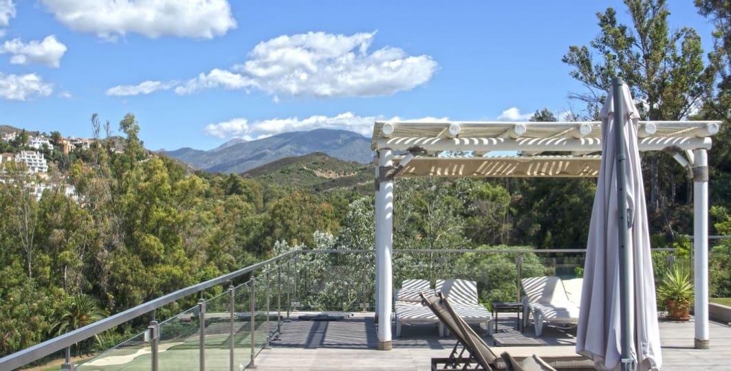 Chalet de 5 habitaciones en Marbella en venta con piscina garaje - 3.500.000 € (Ref: 9561577)