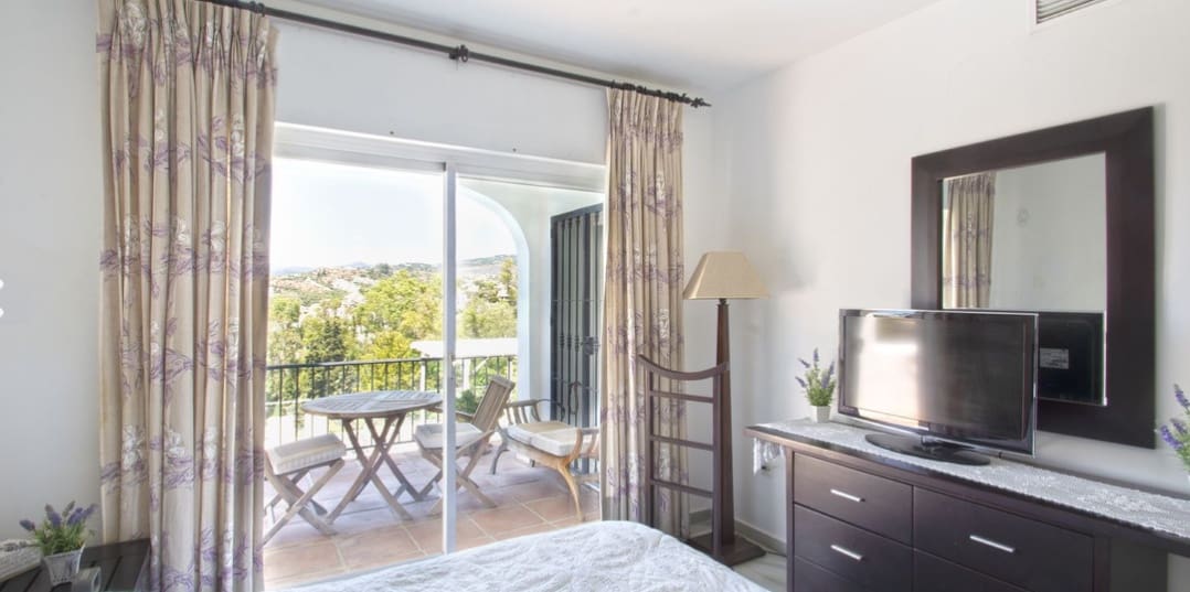 Chalet de 5 habitaciones en Marbella en venta con piscina garaje - 3.500.000 € (Ref: 9561577)