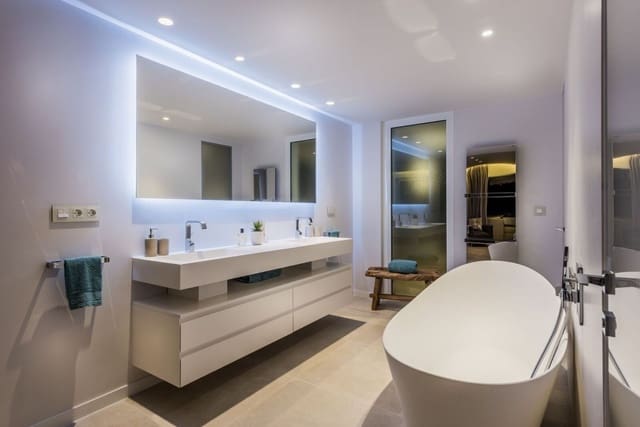 3 sovrum Takvåning till salu i Marbella med pool garage - 2 495 000 € (Ref: 9725170)