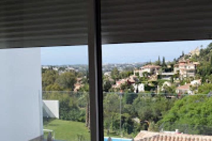 4 soveværelse Villa til salg i Marbella med swimmingpool - € 1.925.000 (Ref: 9725188)