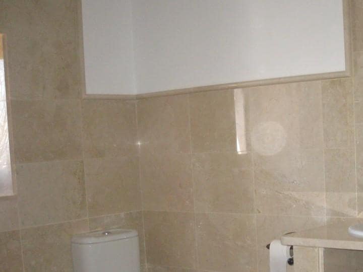 5 slaapkamer Finca/Landhuis te koop in Marbella met zwembad - € 720.000 (Ref: 9725189)