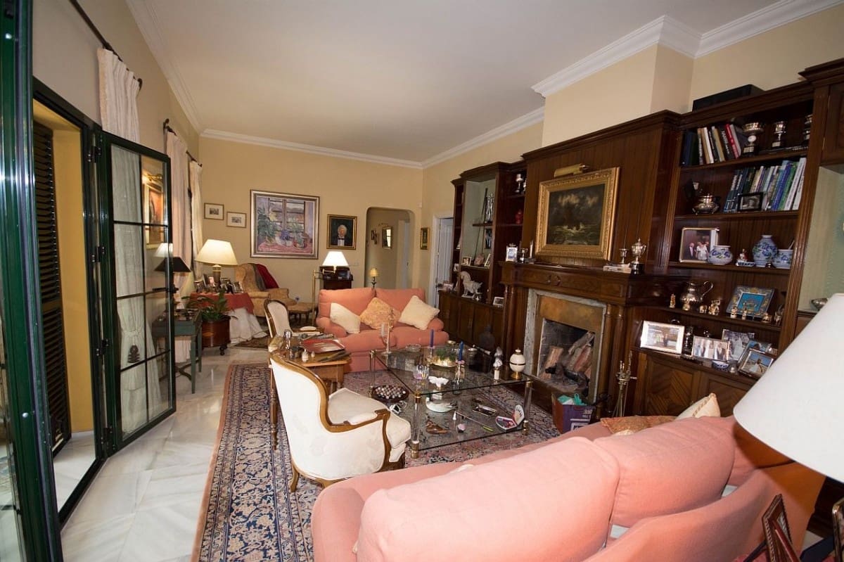 3 soveværelse Villa til salg i Marbella med swimmingpool - € 775.000 (Ref: 9725196)