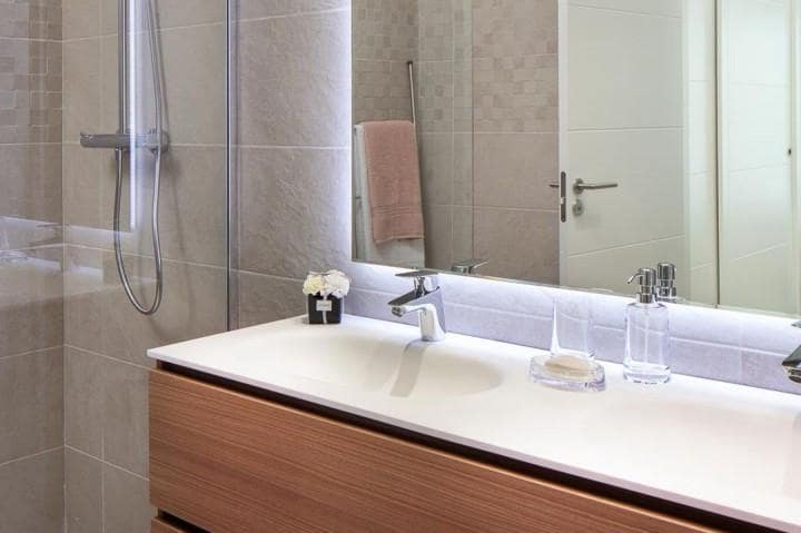 3 chambre Penthouse à vendre à El Paraiso avec piscine garage - 715 000 € (Ref: 9725203)