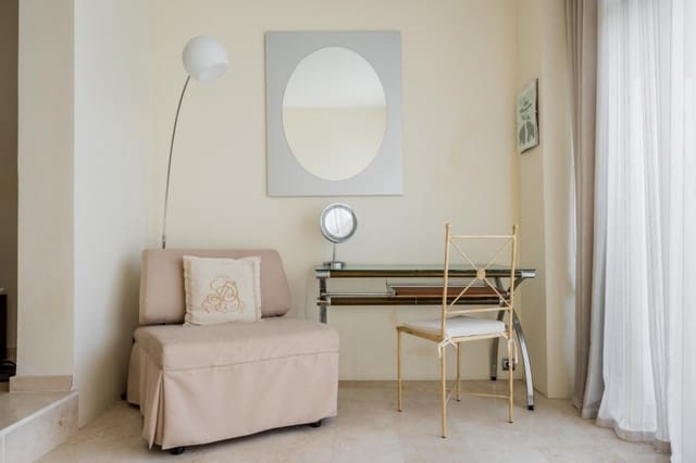 2 soveværelse Lejlighed til salg i Marbella med swimmingpool - € 450.000 (Ref: 9725234)