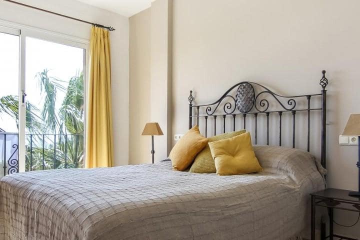 Apartamento de 2 habitaciones en Golden Mile en venta con piscina - 347.500 € (Ref: 9725243)