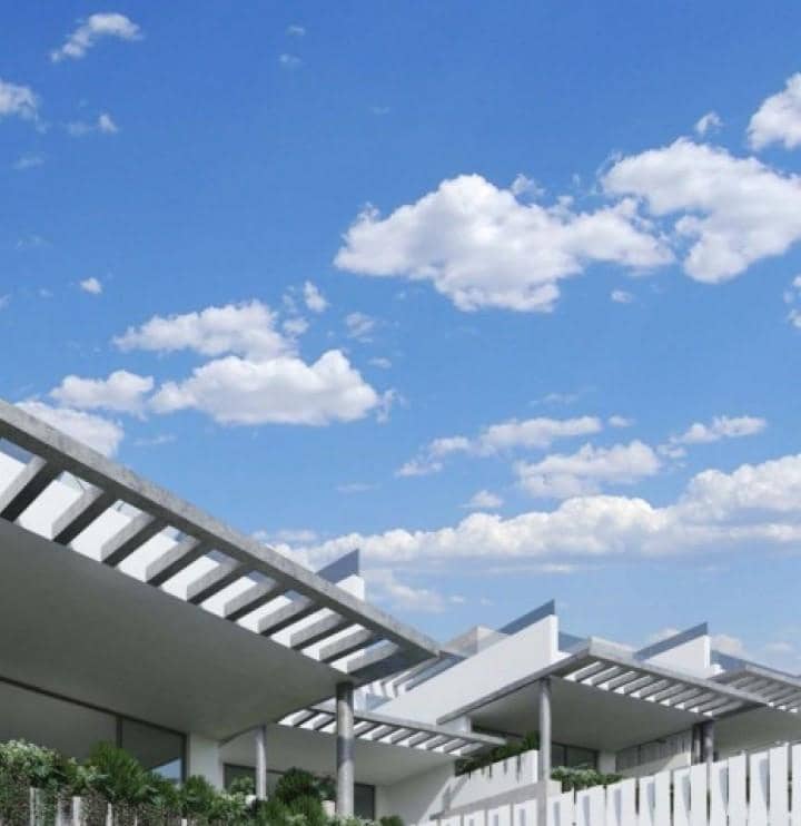 3 bedroom Townhouse for sale in Marbella with pool garage - € 650,000 (Ref: 9725253)