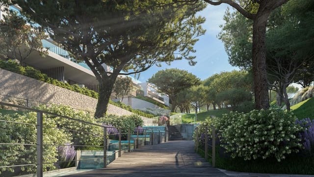 Ático de 3 habitaciones en Marbella en venta con piscina garaje - 910.000 € (Ref: 9725271)