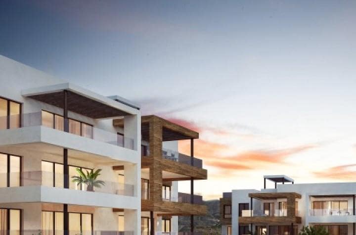 Apartamento de 4 habitaciones en Fuengirola en venta con piscina - 535.000 € (Ref: 9725272)