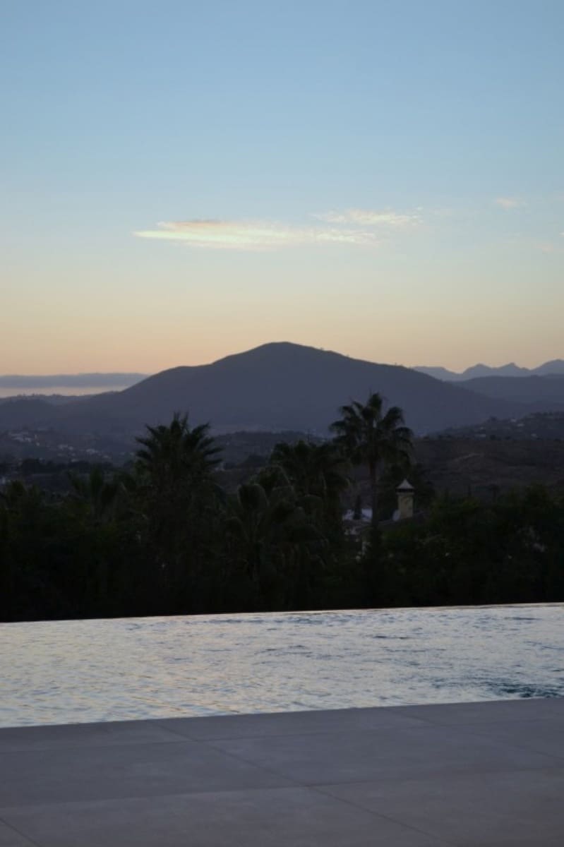 4 bedroom Villa for sale in Mijas with pool garage - € 850,000 (Ref: 9725276)