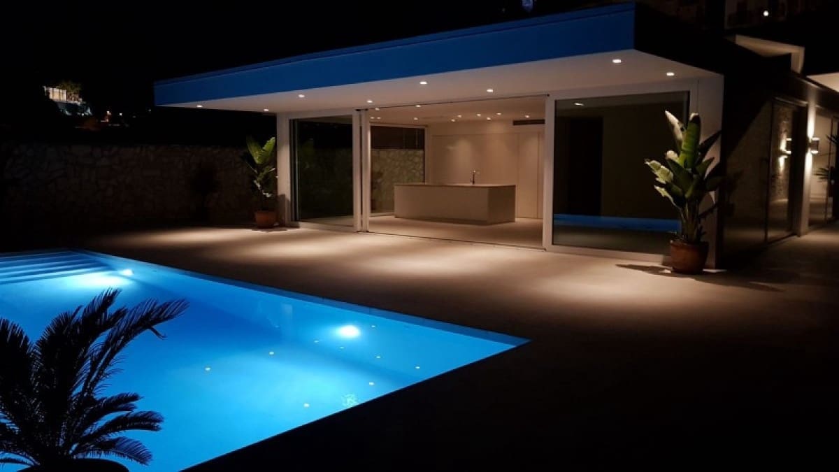 4 bedroom Villa for sale in Mijas with pool garage - € 850,000 (Ref: 9725276)