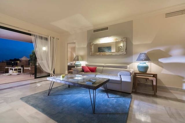 2 slaapkamer Appartement te koop in Benahavís met zwembad garage - € 417.500 (Ref: 9725279)