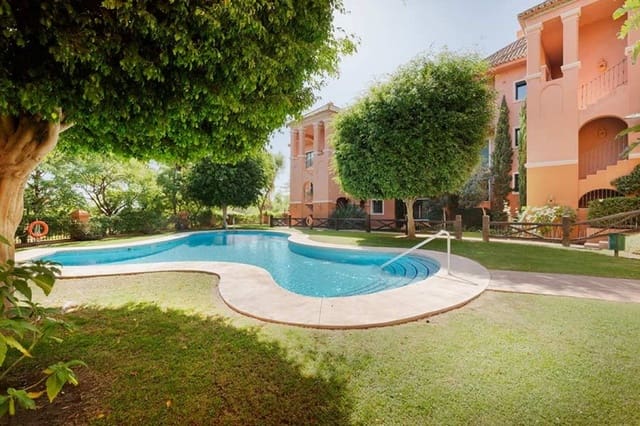 3 bedroom Apartment for sale in Benahavís with pool garage - € 589,500 (Ref: 9725280)