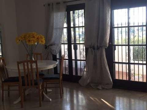 3 sypialnia Penthouse na sprzedaż w Marbella z basenem - 339 000 € (Ref: 9725291)