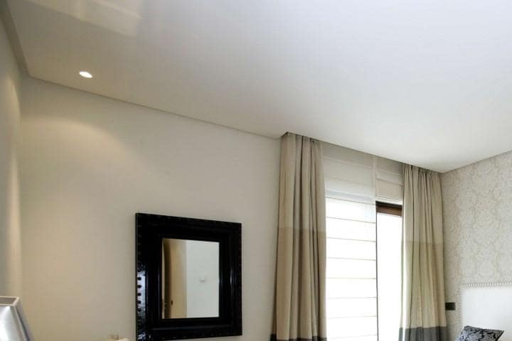 2 slaapkamer Appartement te koop in Estepona met zwembad garage - € 900.000 (Ref: 9725296)