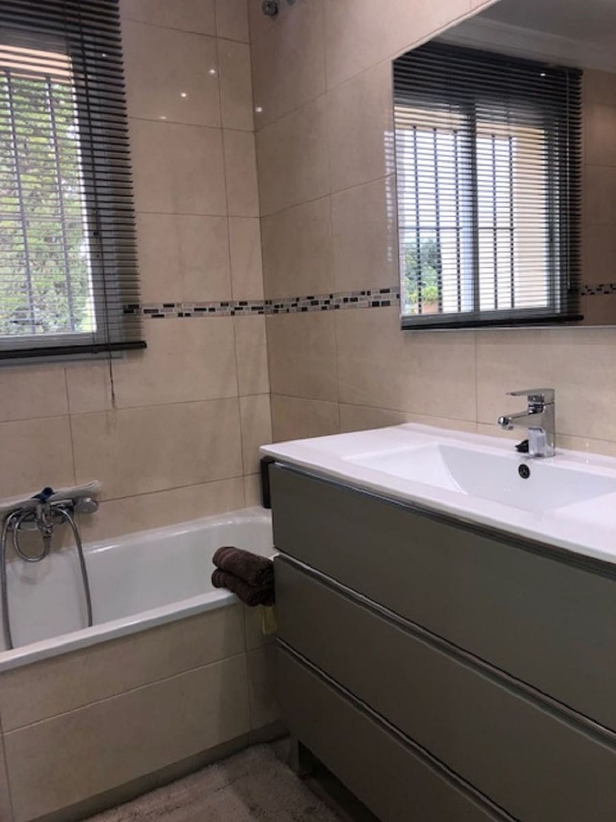 3 sypialnia Dom na sprzedaż w Marbella z basenem - 495 000 € (Ref: 9725312)