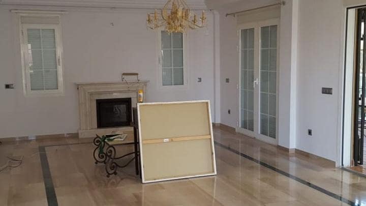 5 sovrum Villa till salu i Marbella med pool garage - 1 490 000 € (Ref: 9725328)