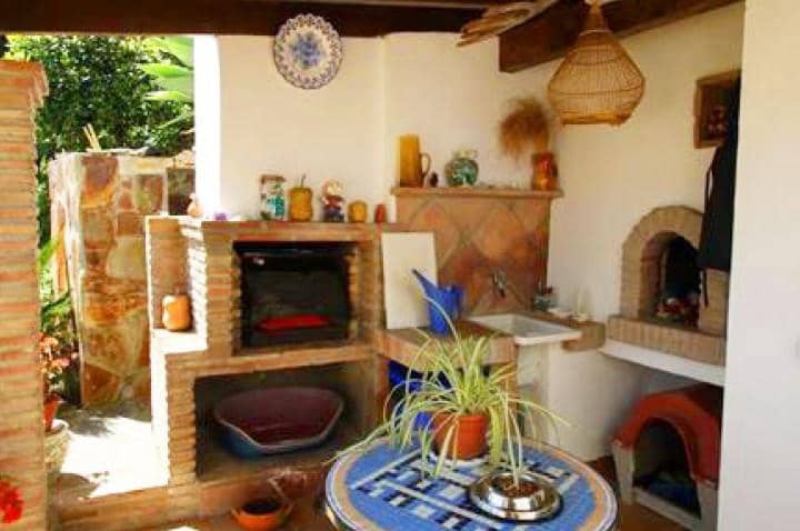 4 soverom Villa til salgs i Marbella med svømmebasseng garasje - € 1 190 000 (Ref: 9725340)