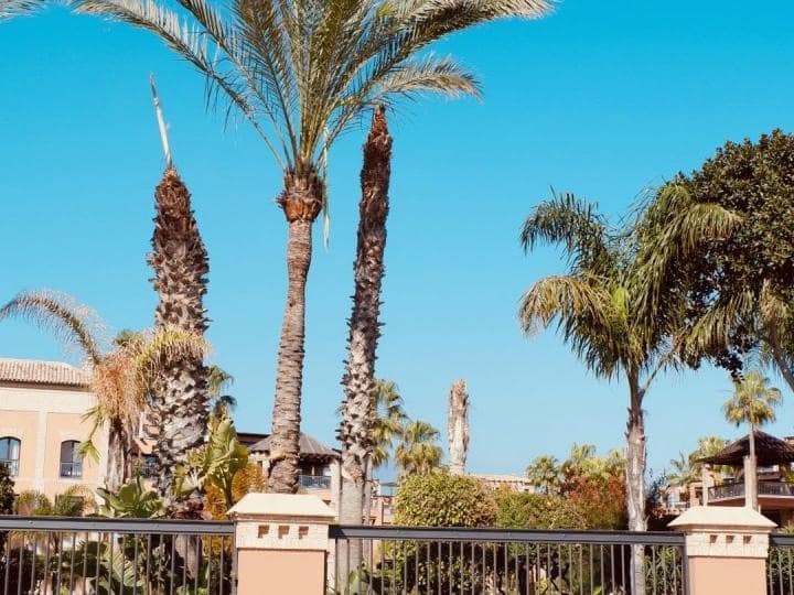 Ático de 3 habitaciones en Marbella en venta con piscina garaje - 1.300.000 € (Ref: 9725358)