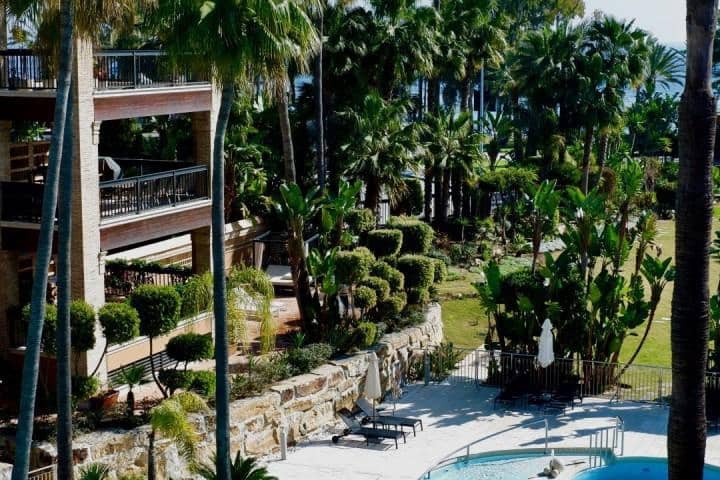 Ático de 3 habitaciones en Marbella en venta con piscina garaje - 1.300.000 € (Ref: 9725358)