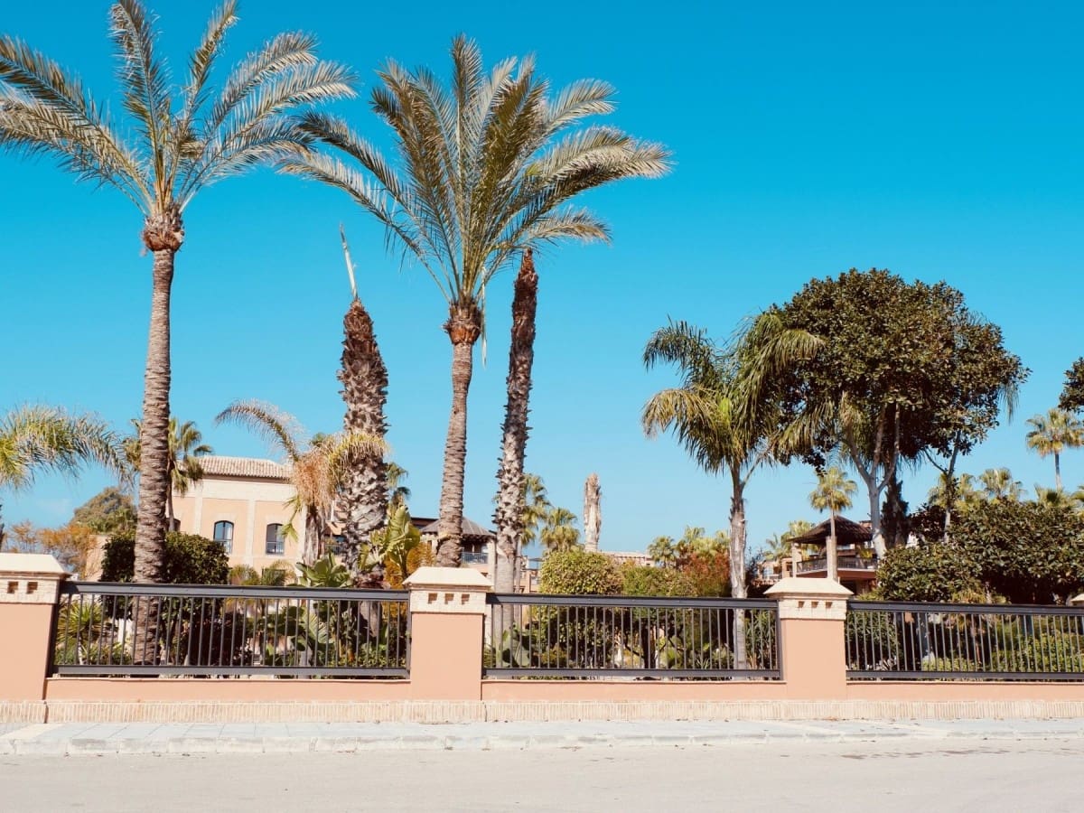 Ático de 3 habitaciones en Marbella en venta con piscina garaje - 1.300.000 € (Ref: 9725358)