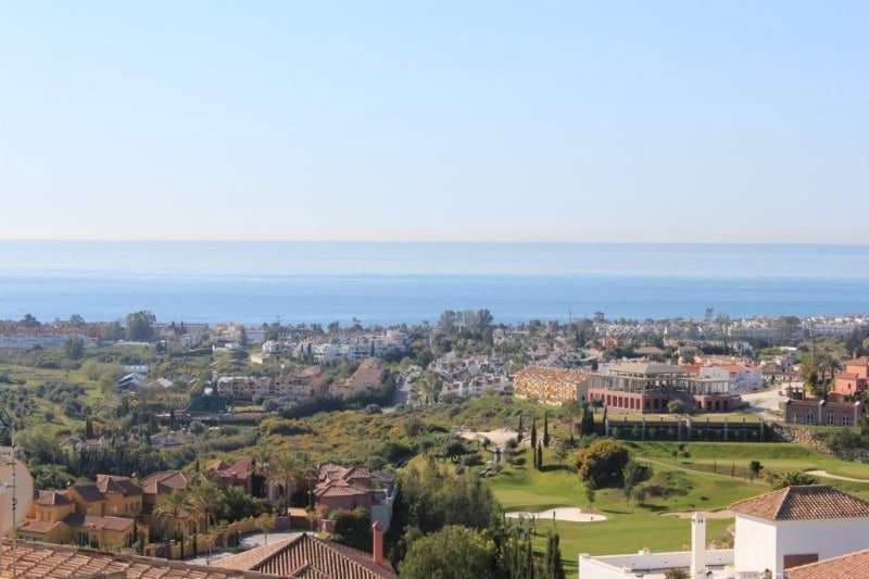 7 soverom Villa til salgs i Marbella med svømmebasseng garasje - € 2 450 000 (Ref: 9725377)