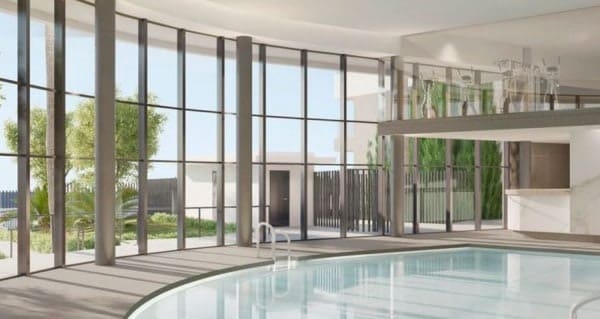 4 sypialnia Willa na sprzedaż w Estepona z basenem garażem - 546 000 € (Ref: 9725379)