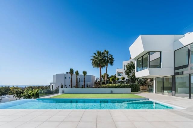 5 soverom Villa til salgs i Marbella med svømmebasseng garasje - € 3 300 000 (Ref: 9725382)