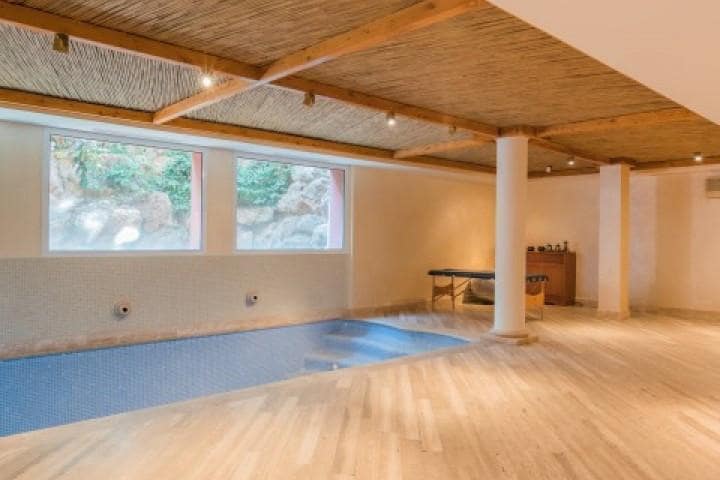 Chalet de 6 habitaciones en Golden Mile en venta con piscina garaje - 2.890.000 € (Ref: 9725384)