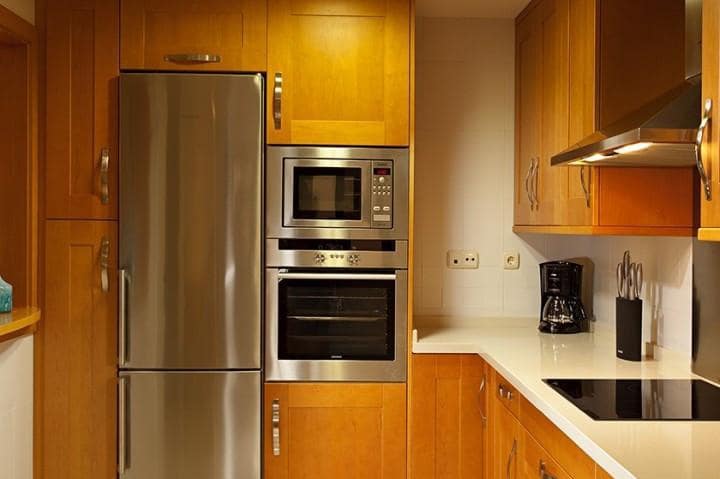 4 chambre Appartement à vendre à Puerto Banus avec piscine garage - 1 163 500 € (Ref: 9725395)