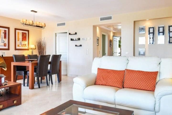 3 soverom Hus til salgs i Benahavis med svømmebasseng garasje - € 590 000 (Ref: 9725405)