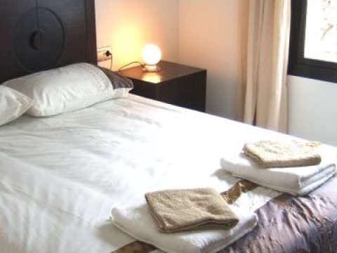 10 bedroom Villa for sale in Marbella with pool - € 1,350,000 (Ref: 9725421)