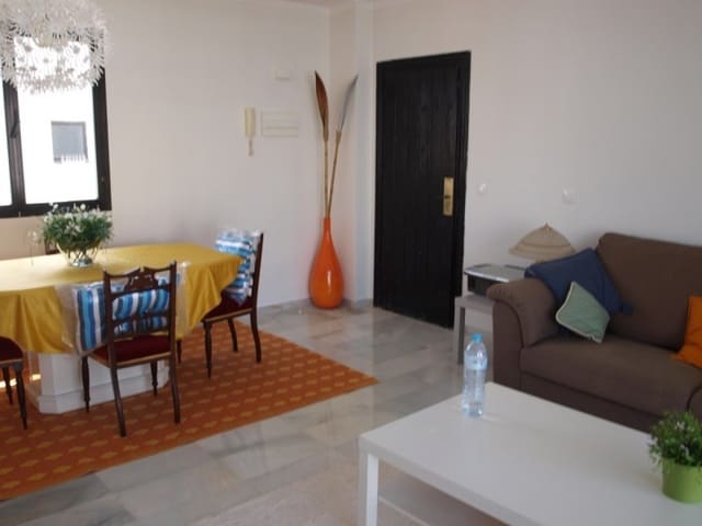 3 soveværelse Penthouse til salg i Puerto Banus, Marbella med swimmingpool garage - € 549.500 (Ref: 9725433)