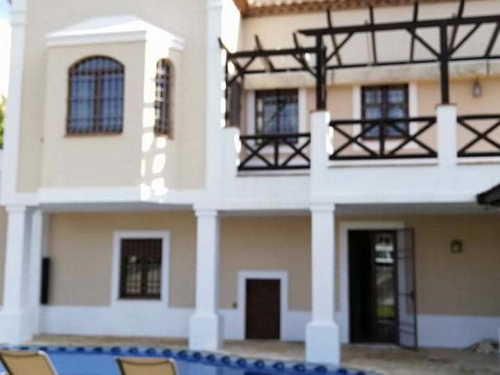 5 slaapkamer Villa te koop in Benalmadena met zwembad garage - € 1.380.000 (Ref: 9725441)