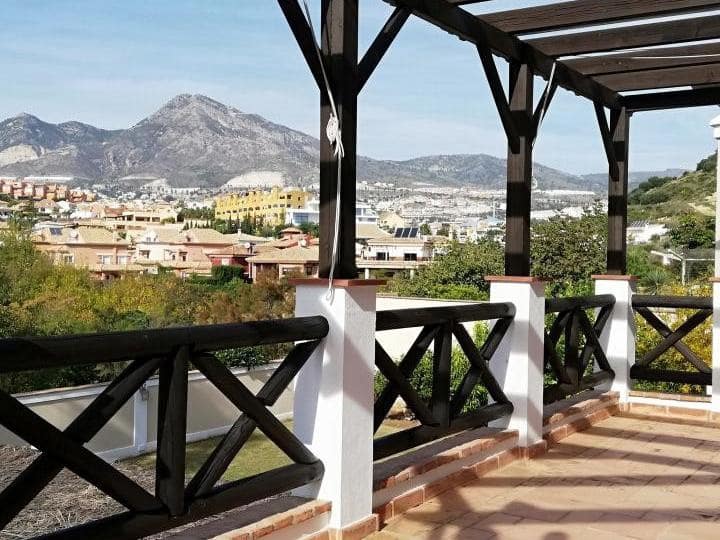 5 slaapkamer Villa te koop in Benalmadena met zwembad garage - € 1.380.000 (Ref: 9725441)