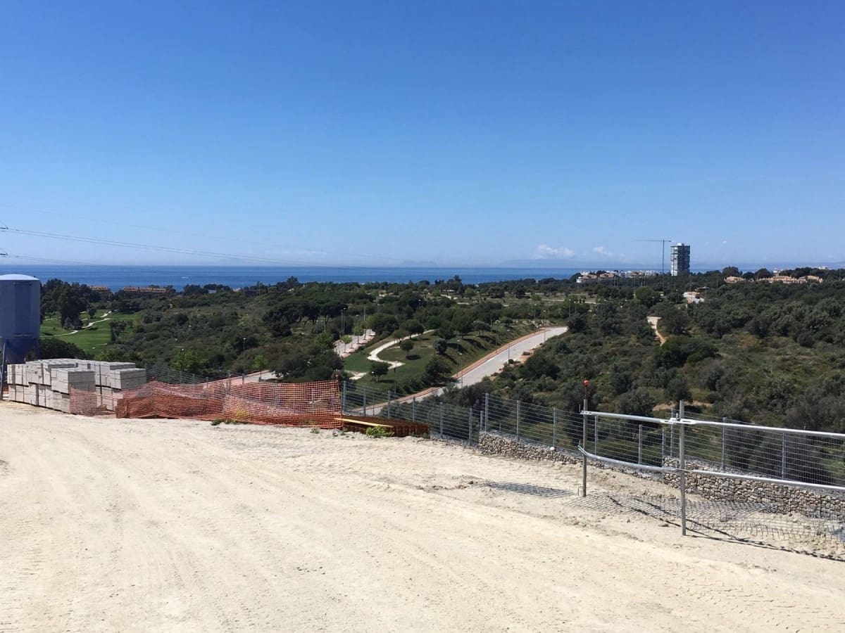 4 sovrum Villa till salu i Marbella med pool - 1 320 000 € (Ref: 9725451)