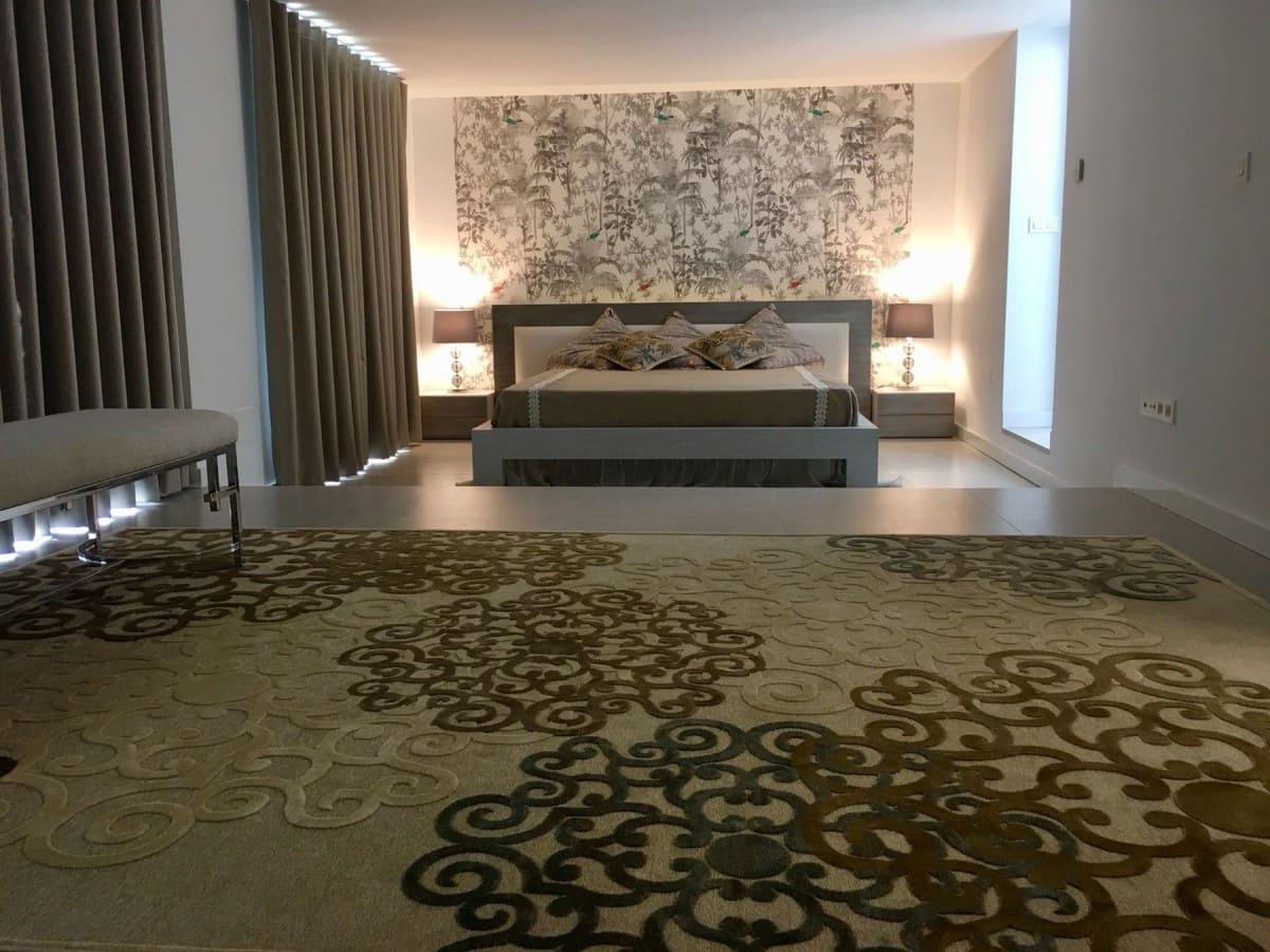 5 slaapkamer Villa te koop in Marbella met zwembad garage - € 1.795.000 (Ref: 9725466)