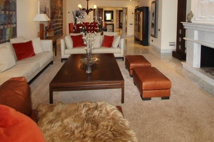 Apartamento de 3 habitaciones en Marbella en venta con piscina garaje - 1.950.000 € (Ref: 9725481)