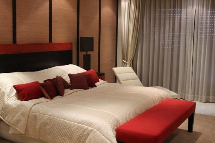 Apartamento de 3 habitaciones en Marbella en venta con piscina garaje - 1.950.000 € (Ref: 9725481)