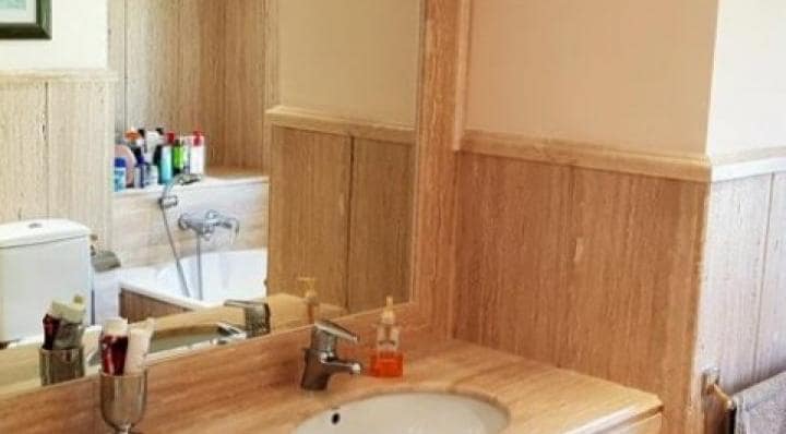 2 soverom Penthouse til salgs i Marbella med svømmebasseng garasje - € 495 000 (Ref: 9725486)