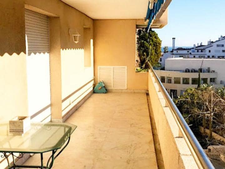 2 Zimmer Apartment zu verkaufen in Marbella mit Pool Garage - 475.000 € (Ref: 9725494)