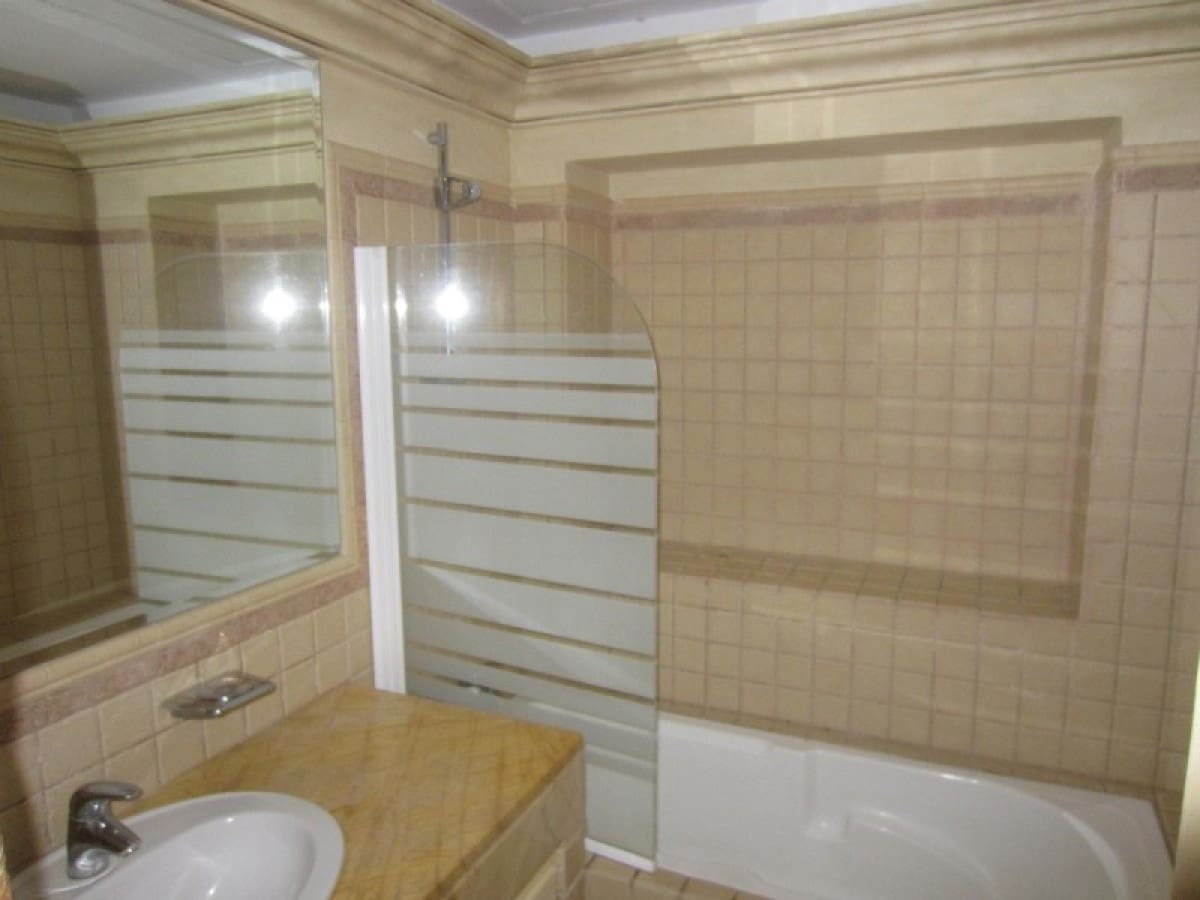 6 soveværelse Villa til salg i Marbella med swimmingpool - € 1.950.000 (Ref: 9725508)