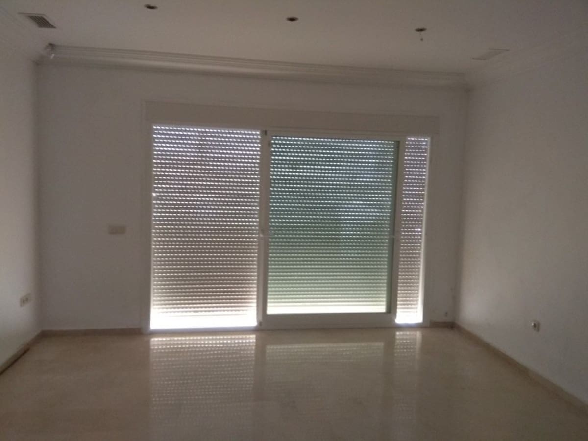 6 soveværelse Villa til salg i Marbella med swimmingpool - € 1.950.000 (Ref: 9725508)