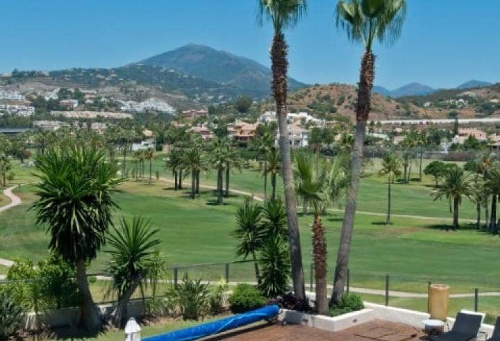 5 soveværelse Villa til salg i Marbella med swimmingpool garage - € 2.499.000 (Ref: 9725518)