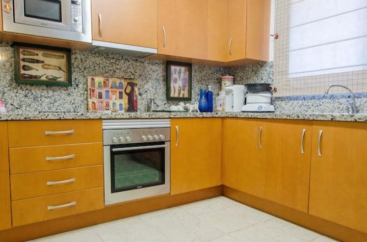 3 quarto Penthouse para venda em Benahavis com piscina garagem - 459 000 € (Ref: 9725521)